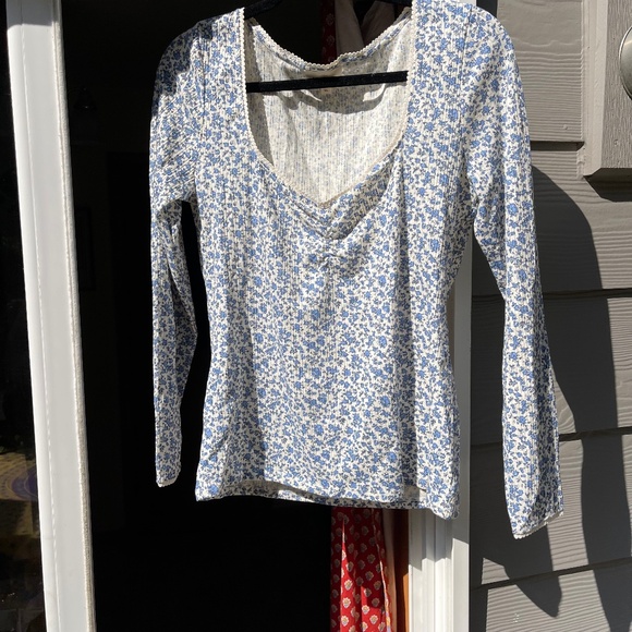 Sezane Floral Long sleeve - Picture 1 of 8